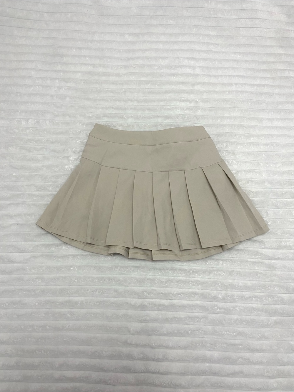 schoolgirl pleated skirt
